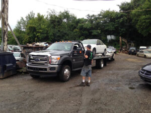 What Happens with Your Car When You Sell It to the Salvage Yard?